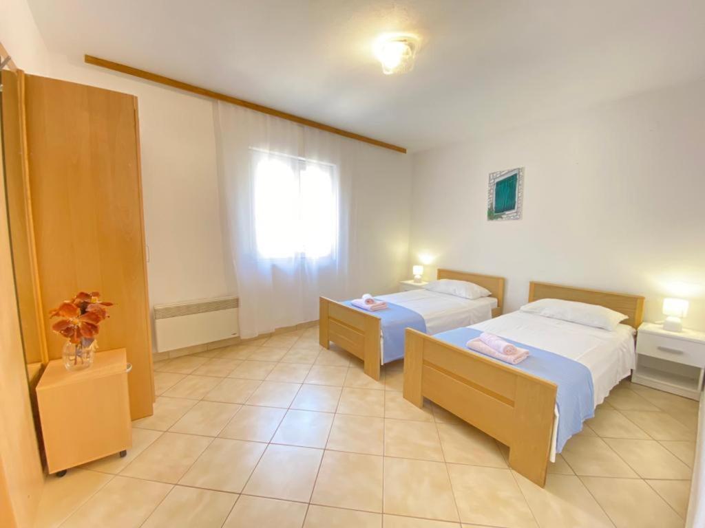 Porat Starigrad Paklenica Exterior foto